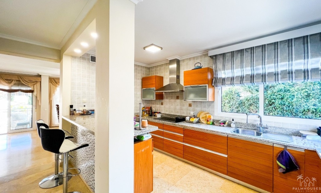 Resale - Villa - Torrevieja - La Mata