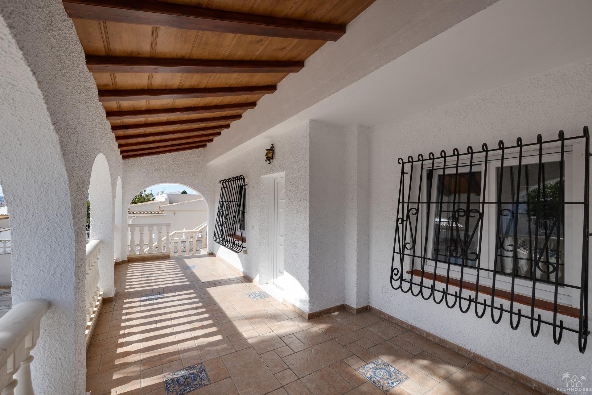 Resale - Villa - Torrevieja - La Siesta