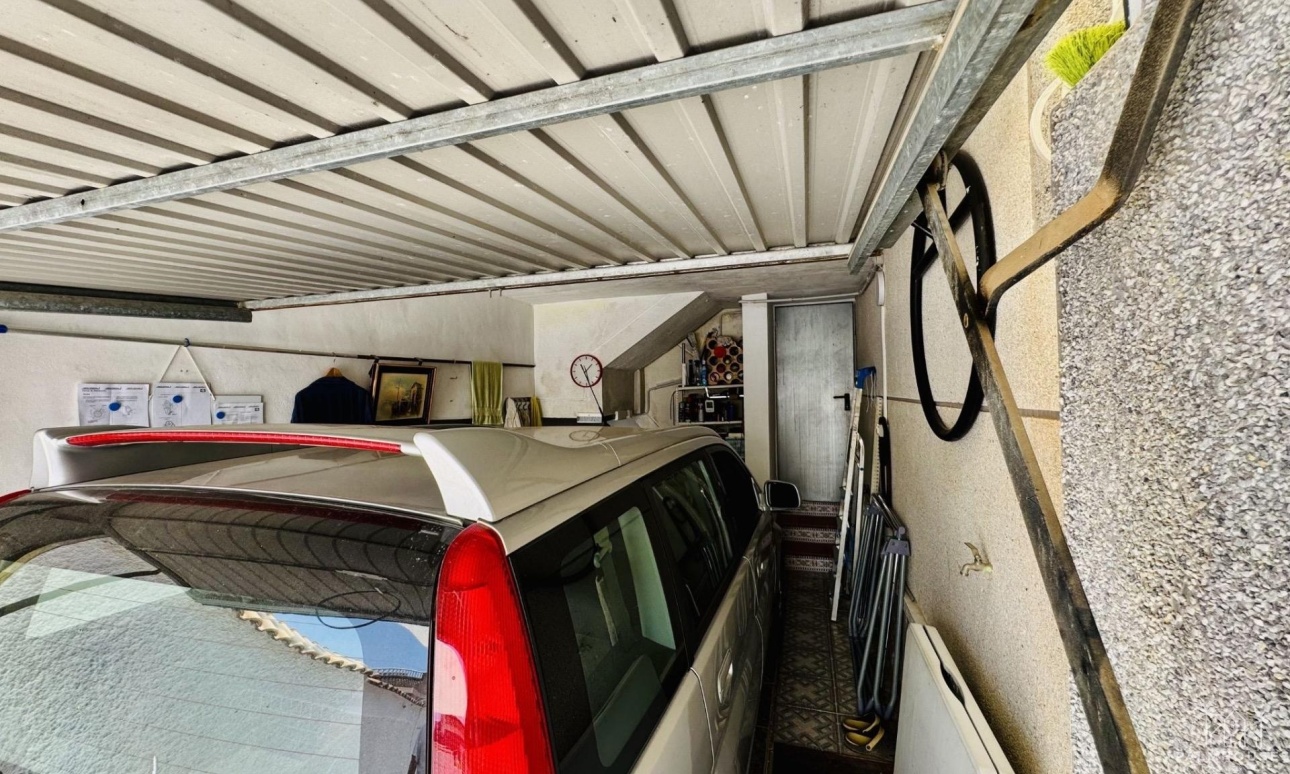 Resale - Villa - Torrevieja - La Siesta