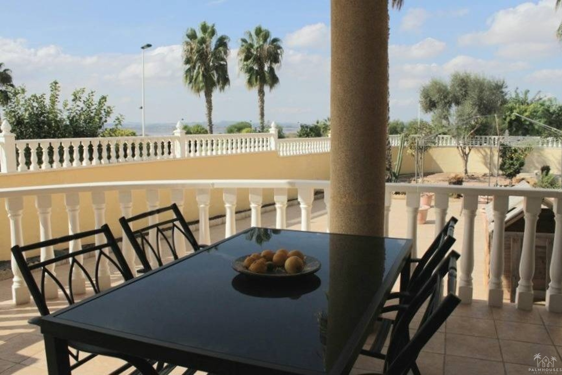 Resale - Villa - Torrevieja - La Siesta