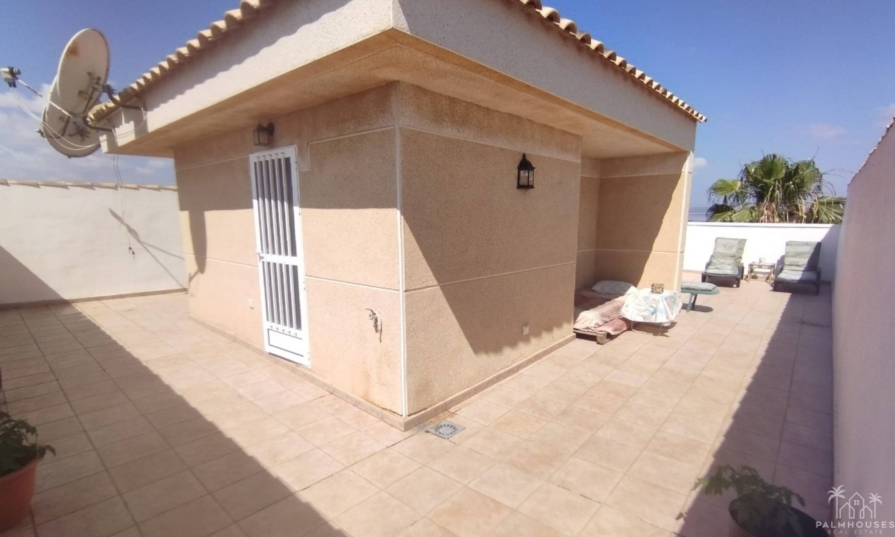 Resale - Villa - Torrevieja - La Siesta