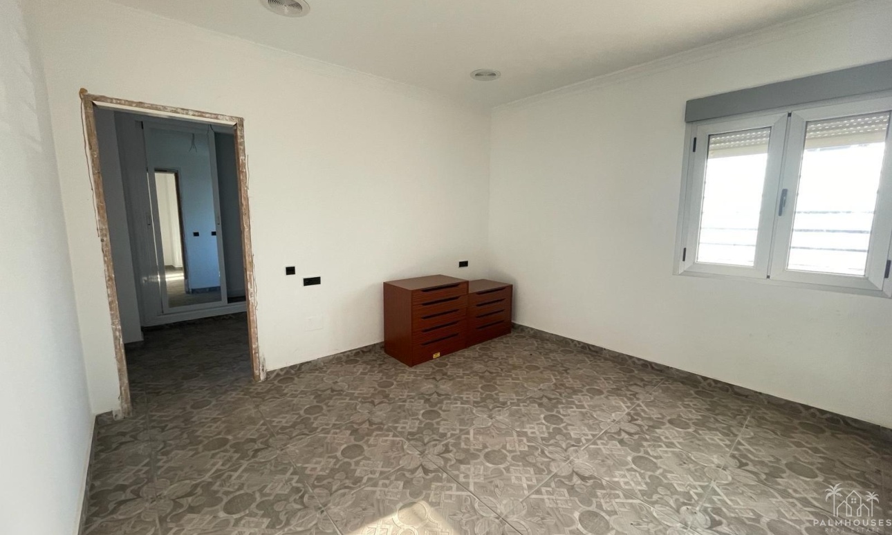 Resale - Villa - Torrevieja - La Siesta