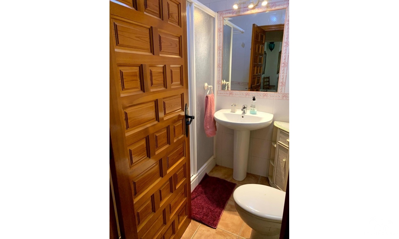 Resale - Villa - Torrevieja - La Siesta