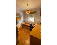 Resale - Villa - Torrevieja - La Siesta