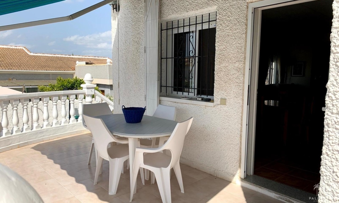 Resale - Villa - Torrevieja - La Siesta