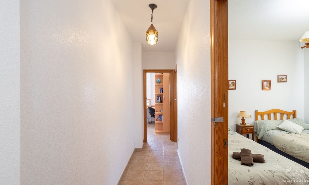 Resale - Villa - Torrevieja - La Siesta