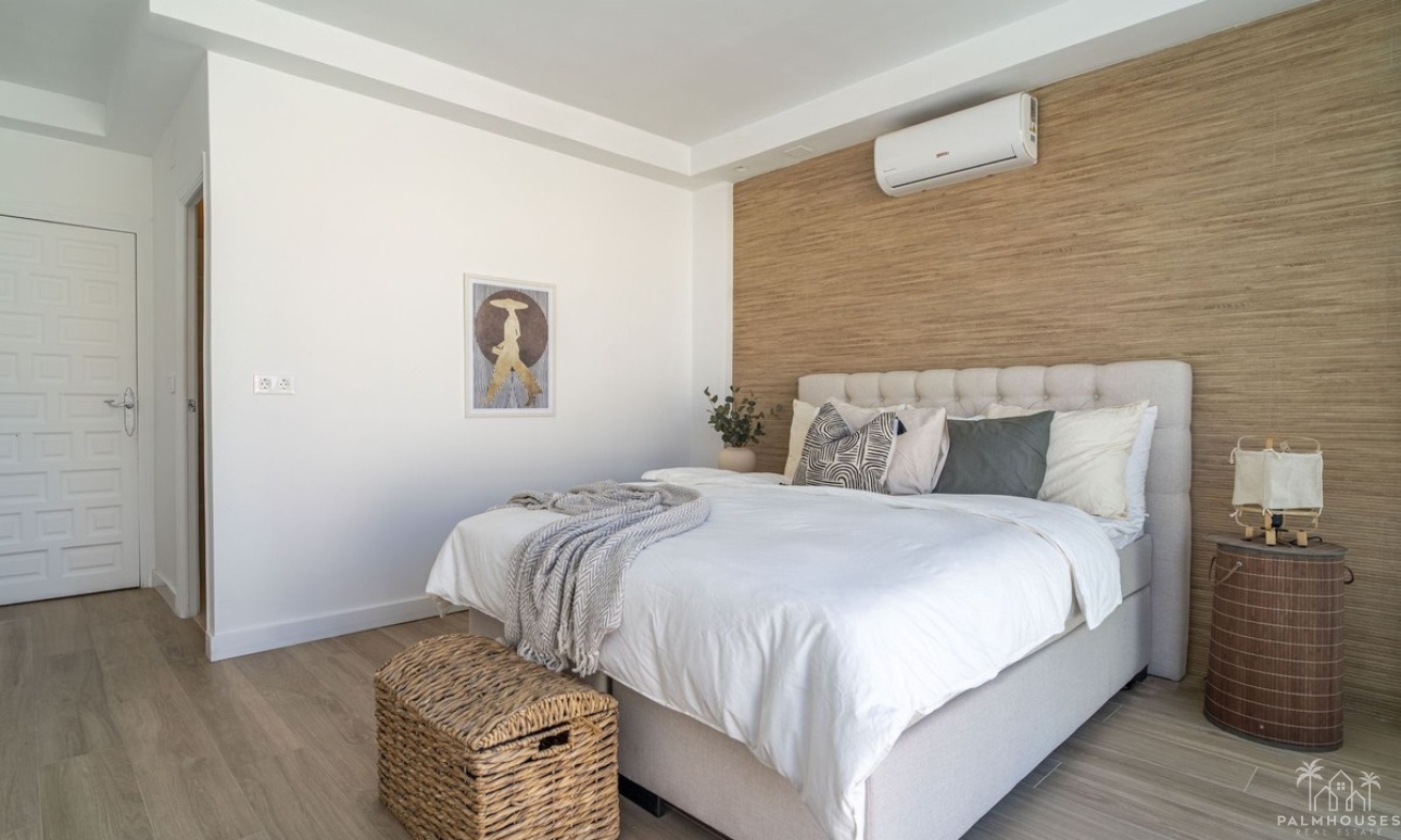 Resale - Villa - Torrevieja - La Siesta