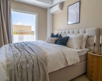 Resale - Villa - Torrevieja - La Siesta