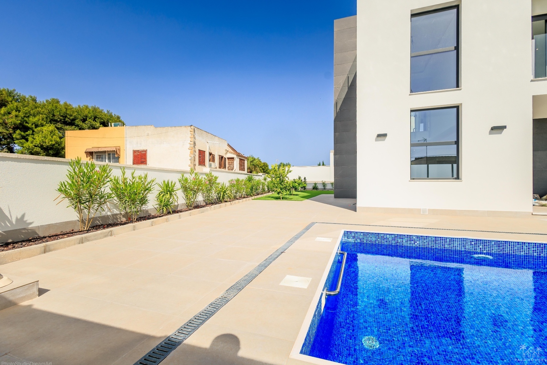 Resale - Villa - Torrevieja - Los Balcones
