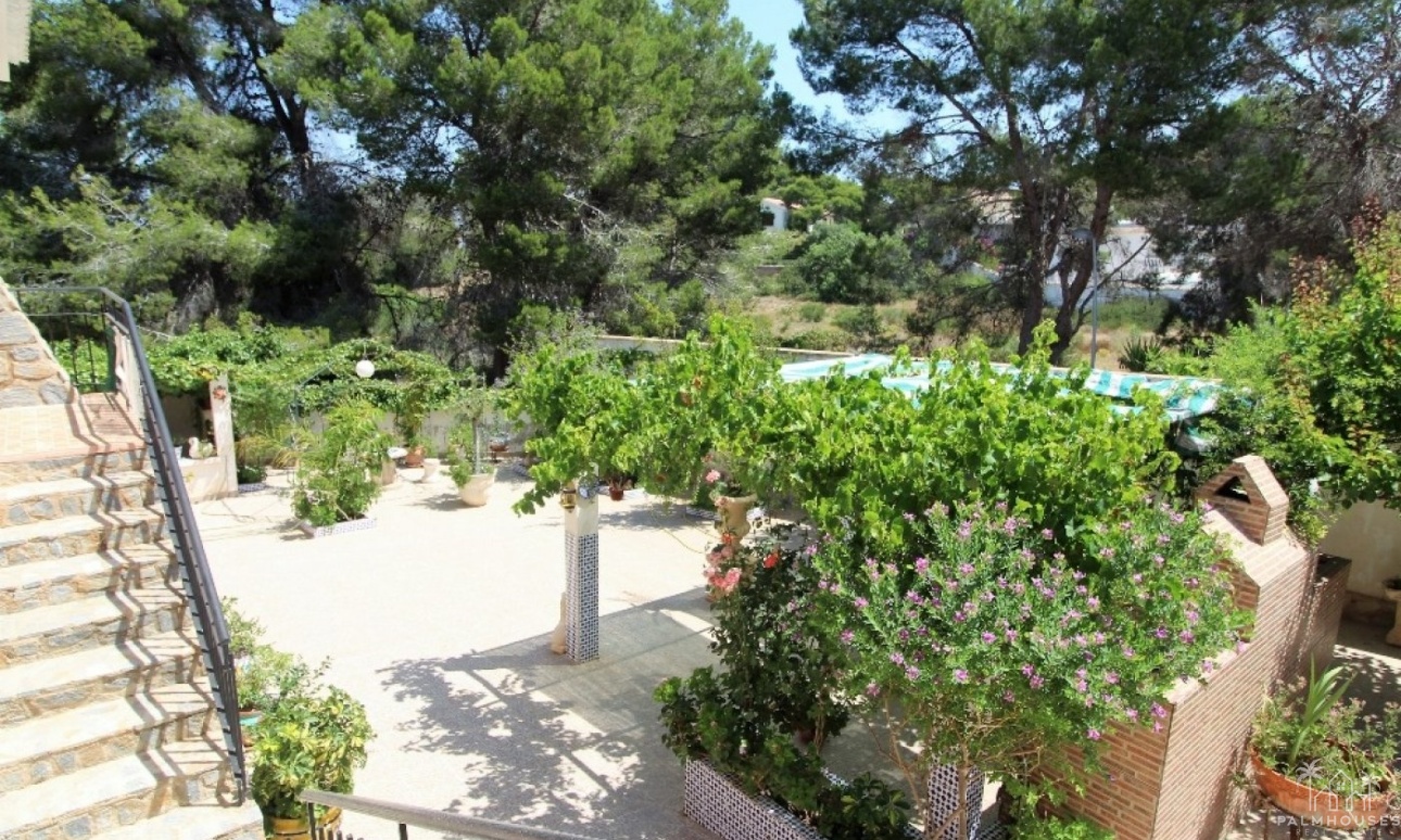 Resale - Villa - Torrevieja - Los Balcones