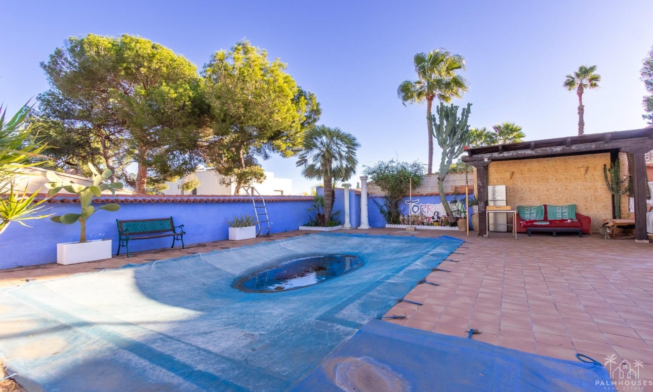 Resale - Villa - Torrevieja - Los Balcones