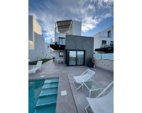 Resale - Villa - Torrevieja - Los Balcones
