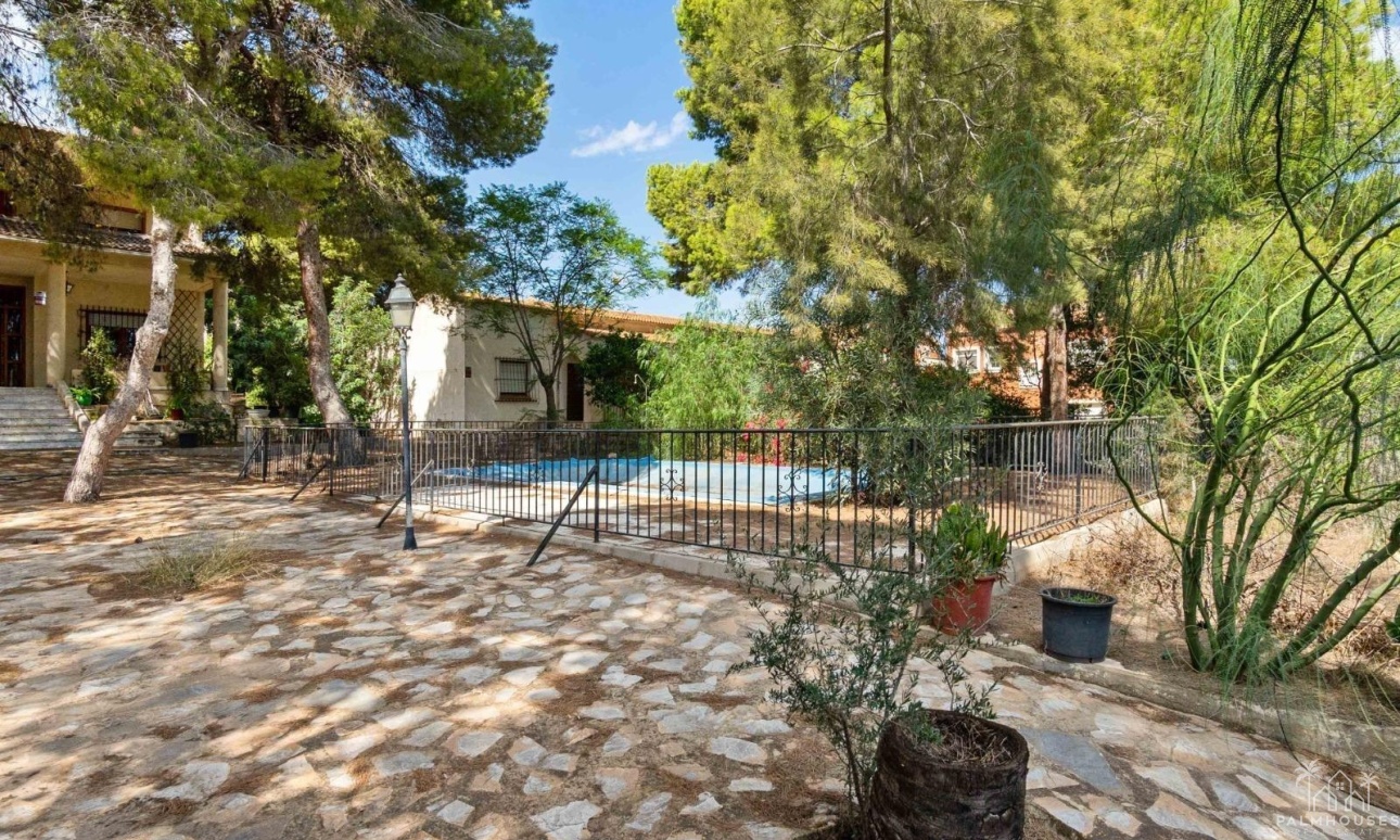 Resale - Villa - Torrevieja - Los Balcones