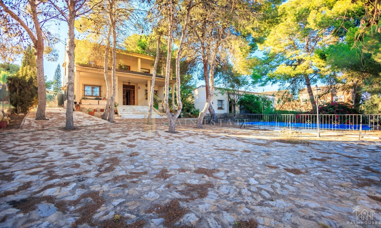 Resale - Villa - Torrevieja - Los Balcones