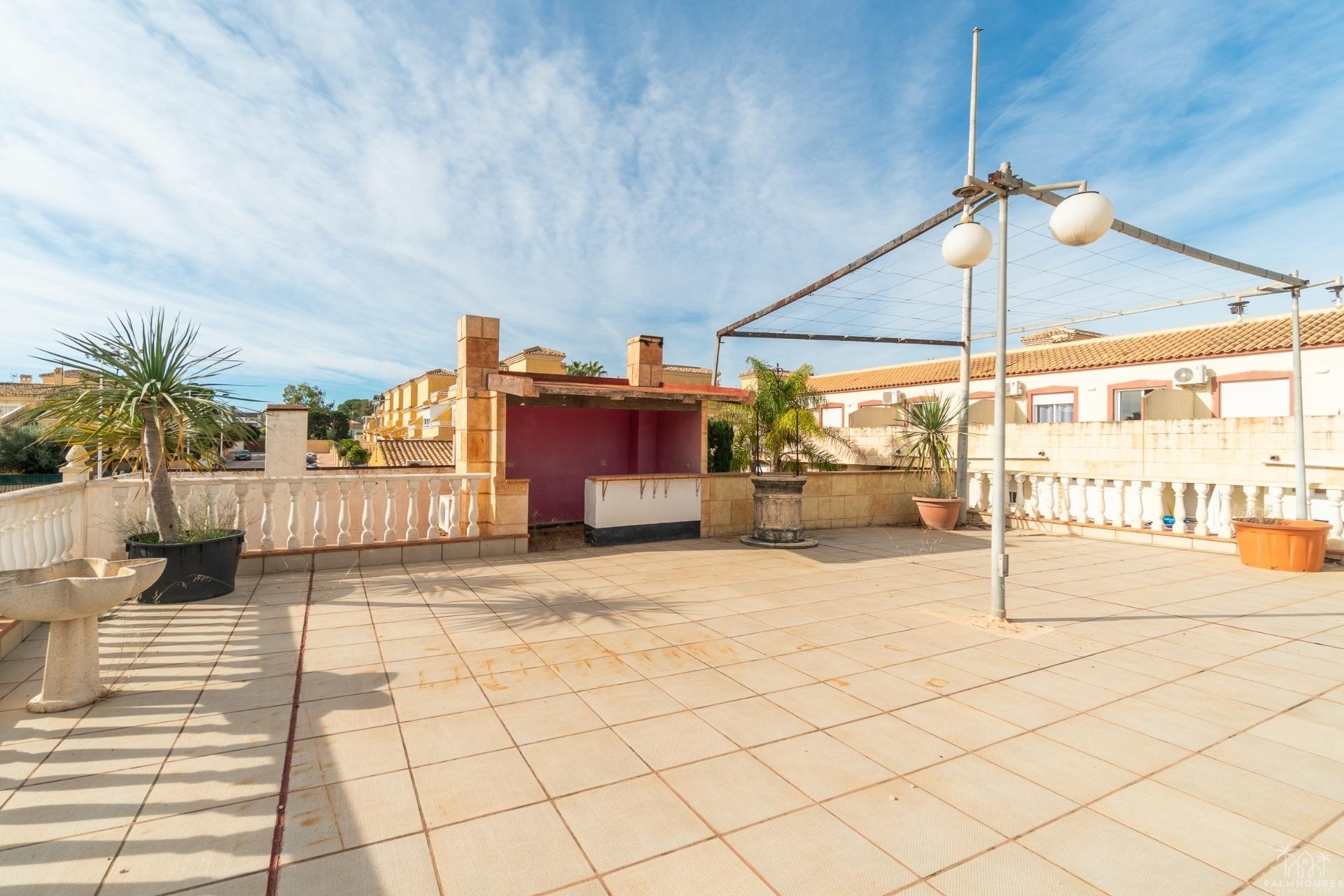 Resale - Villa - Torrevieja - Orihuela Costa