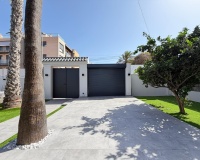 Resale - Villa - Torrevieja - Punta Prima