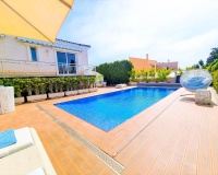 Resale - Villa - Torrevieja - Torre La Mata