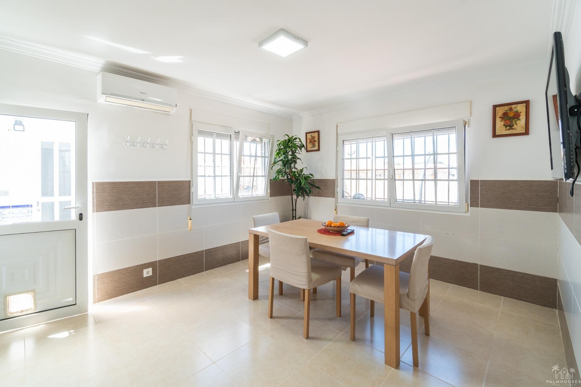 Resale - Villa - Torrevieja - Torreta - Florida