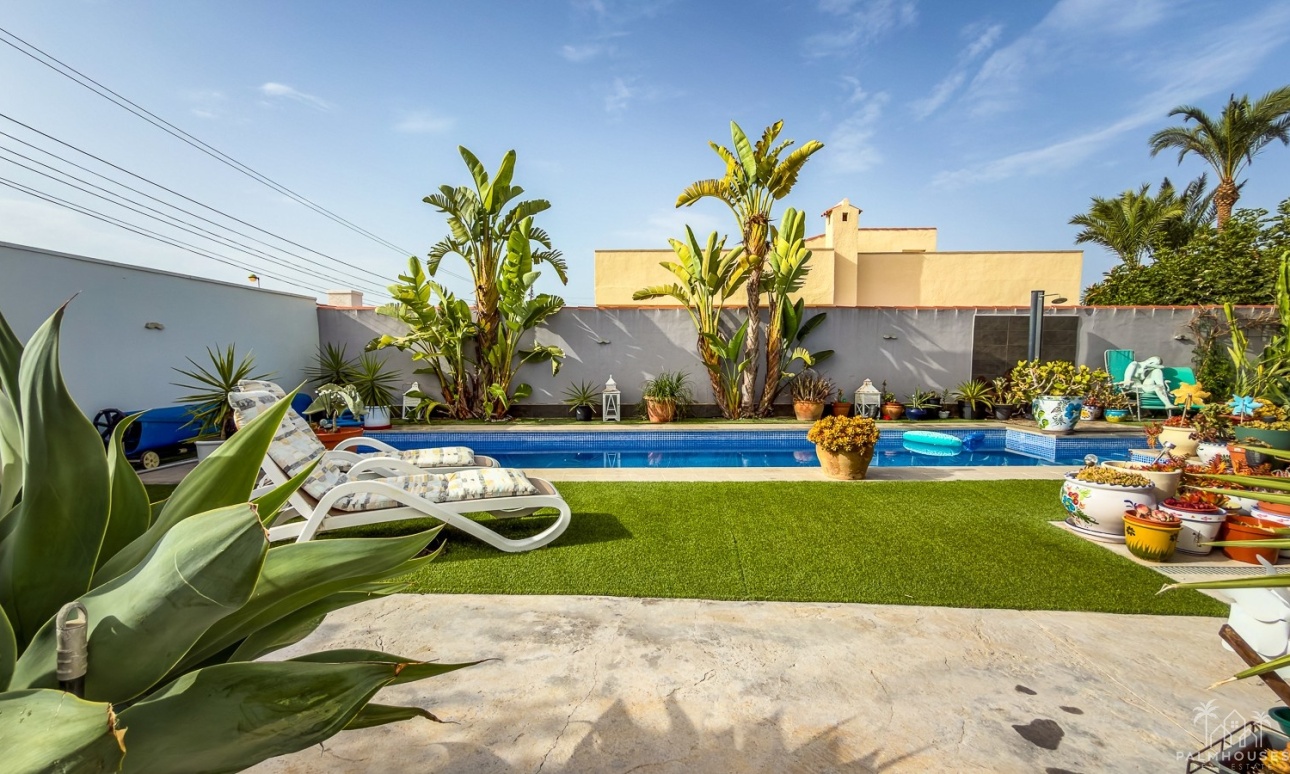 Resale - Villa - Torrevieja - Torreta - Florida