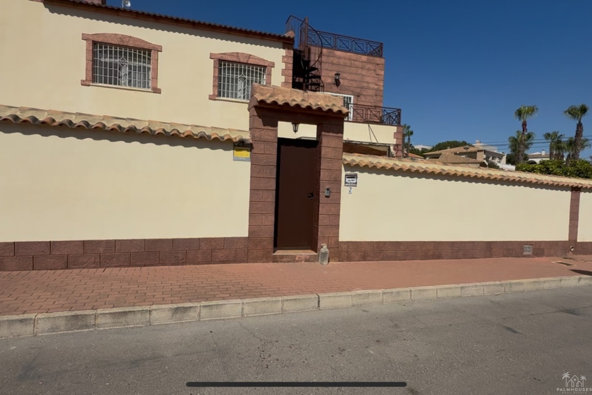 Resale - Villa - Torrevieja - Torrevieja Centro