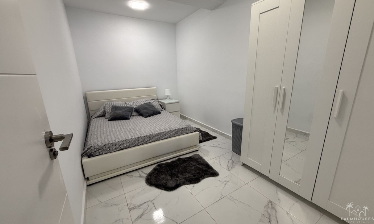 Resale - Villa - Torrevieja - Torrevieja Centro