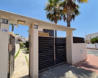 Resale - Villa - Torrevieja - Torrevieja Centro