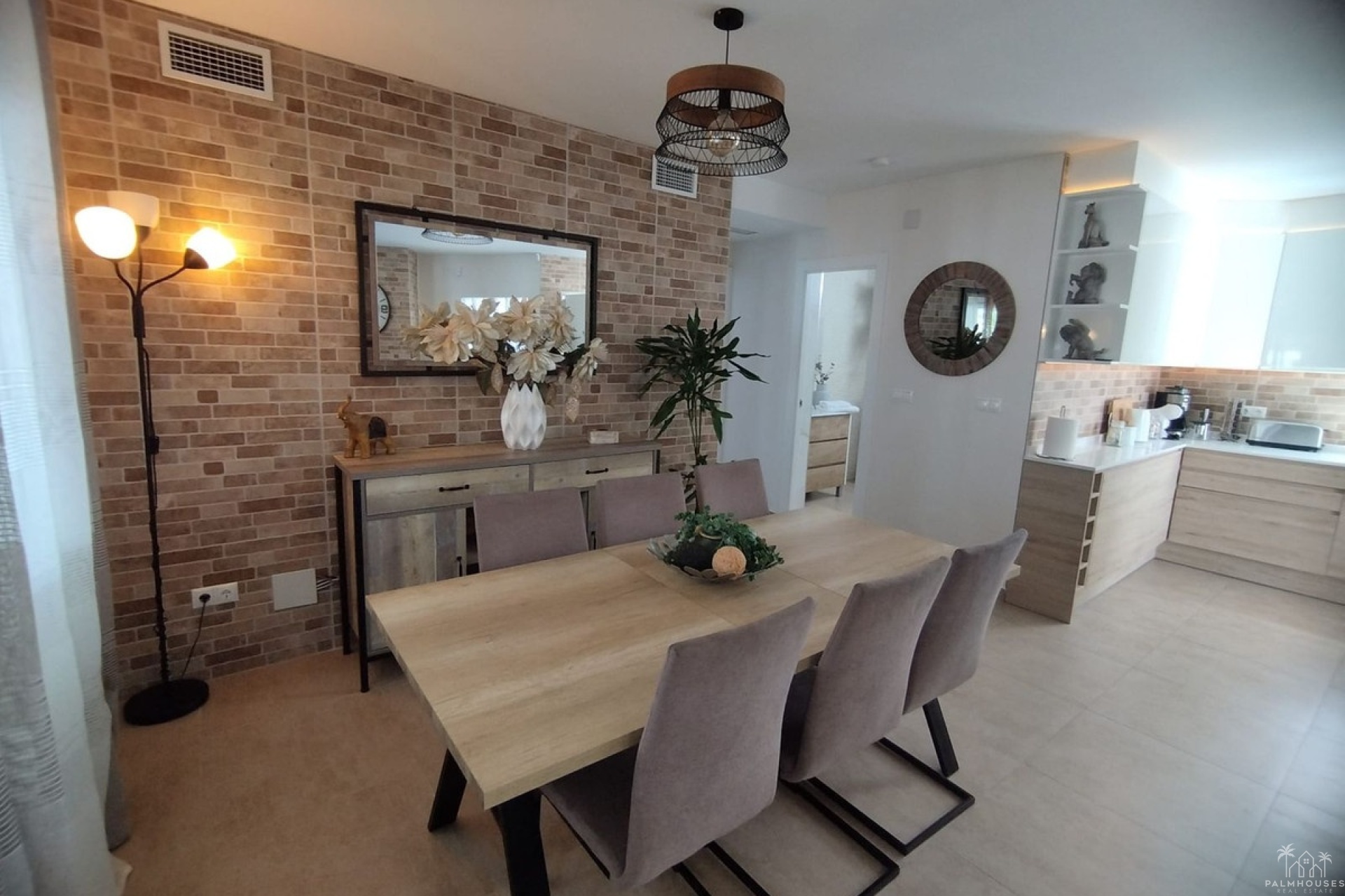 Resale - Villa - Torrevieja - Torrevieja Centro