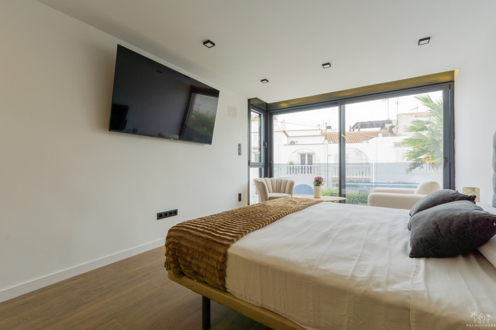 Resale - Villa - Torrevieja - Torrevieja Centro