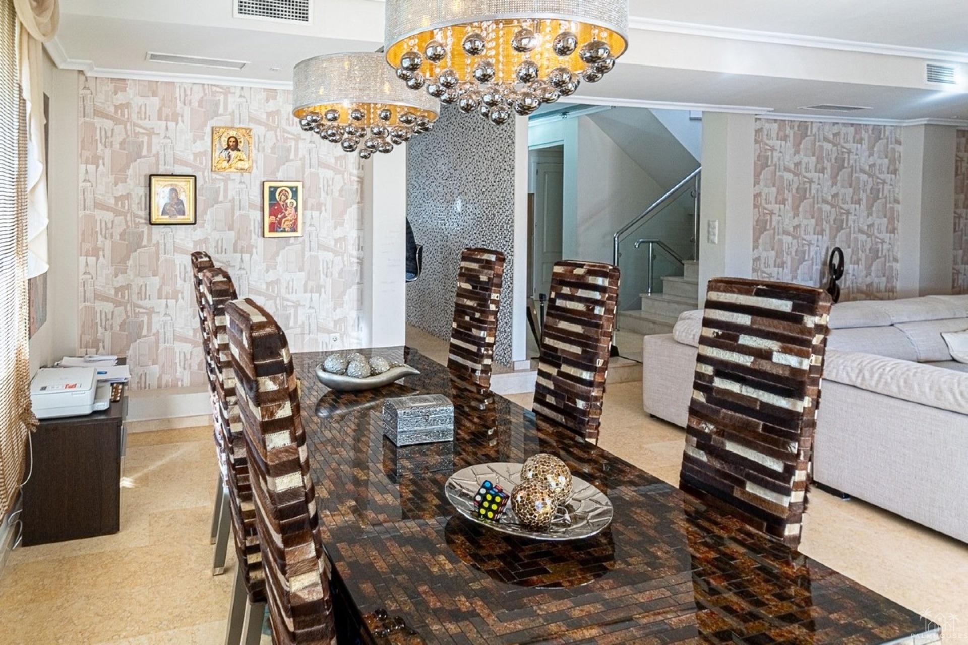 Resale - Villa - Torrevieja - Torrevieja Centro