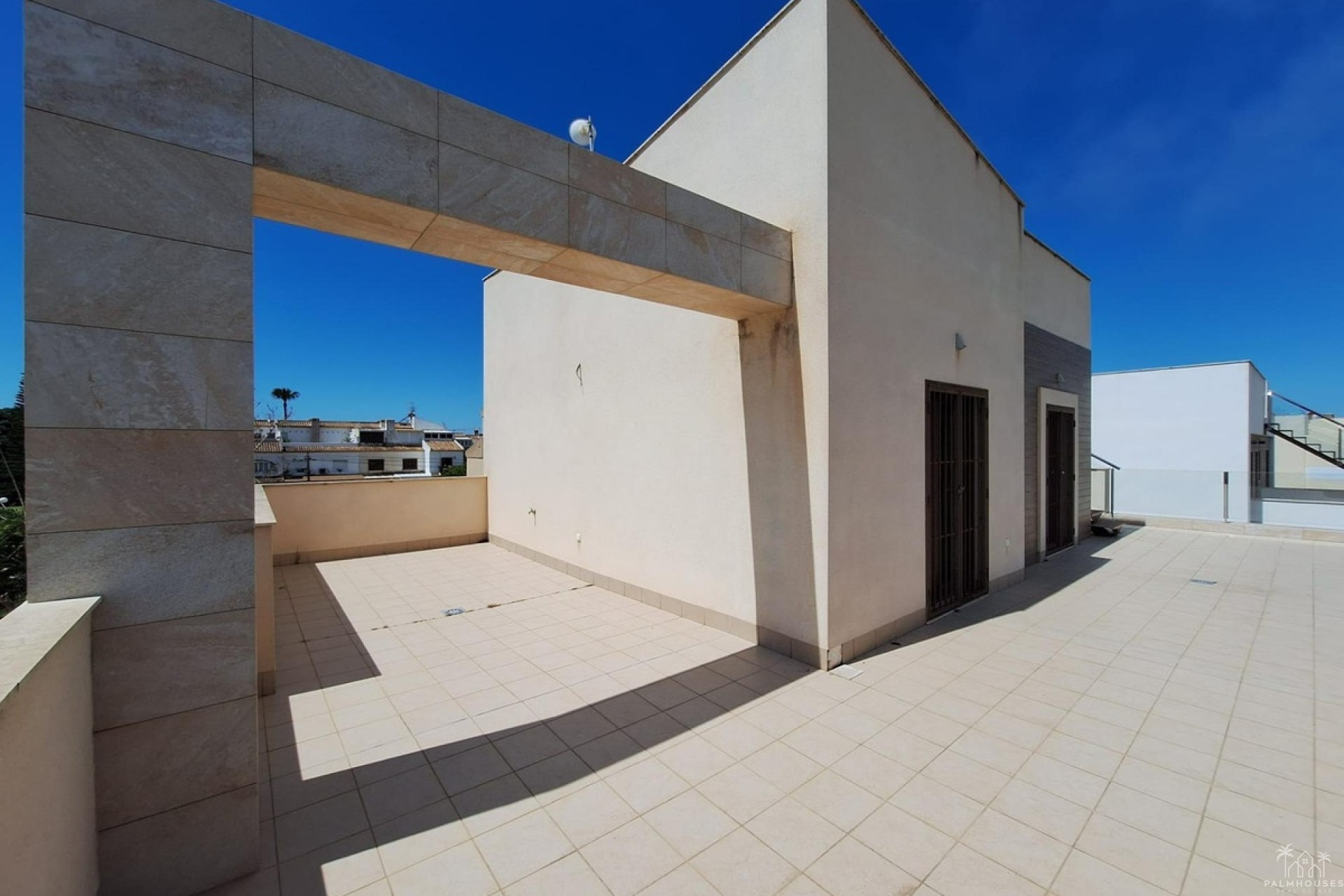 Resale - Villa - Torrevieja - Torrevieja Centro