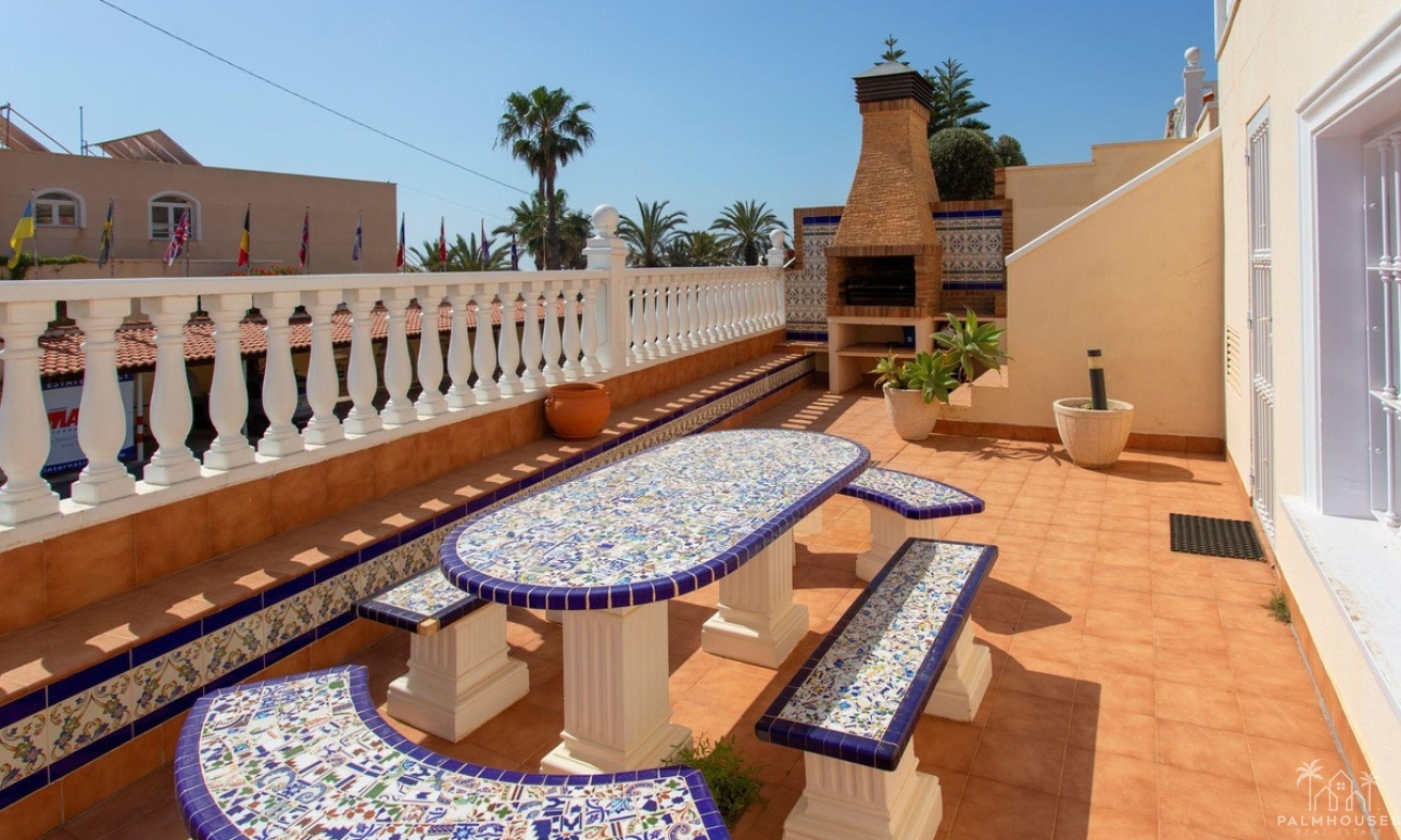 Resale - Villa - Torrevieja - Torrevieja Centro