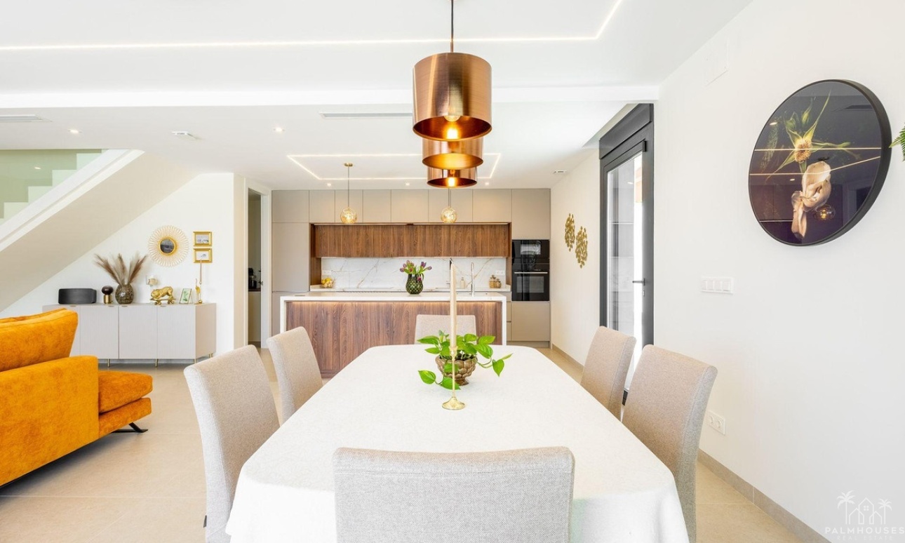 Resale - Villa - Torrevieja - Torrevieja Centro
