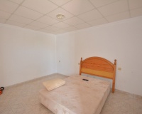 Resale - Villa - Torrevieja - Torrevieja Centro
