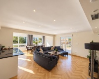 Resale - Villa - Torrevieja - Torrevieja Centro