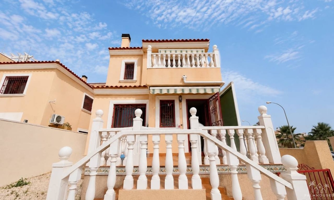 Resale - Villa - Villamartin - Costa Blanca