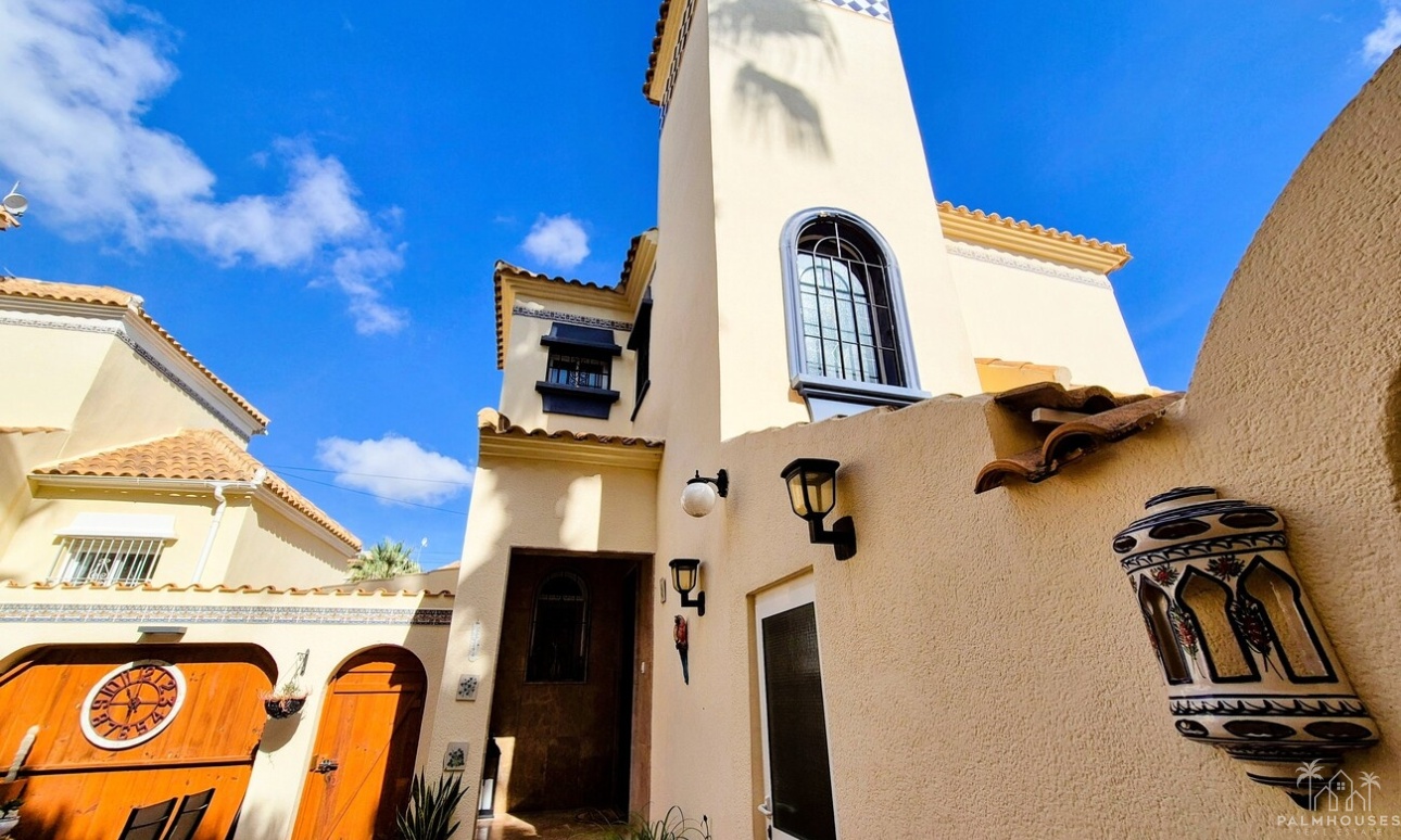 Resale - Villa - Villamartin - Costa Blanca