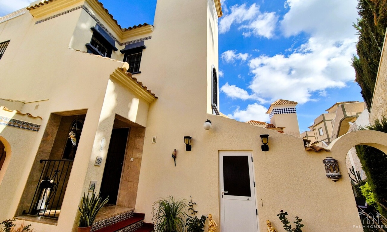Resale - Villa - Villamartin - Costa Blanca