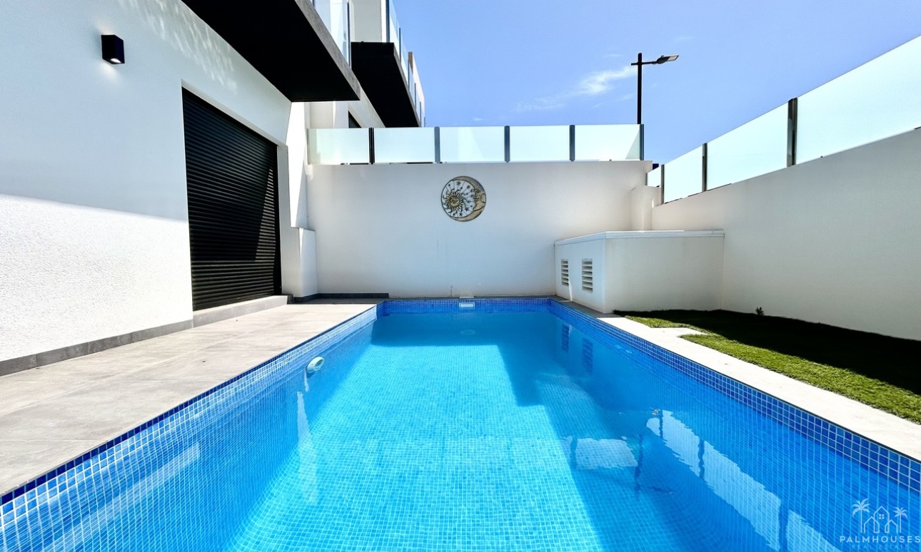 Resale - Villa - Villamartin - Costa Blanca