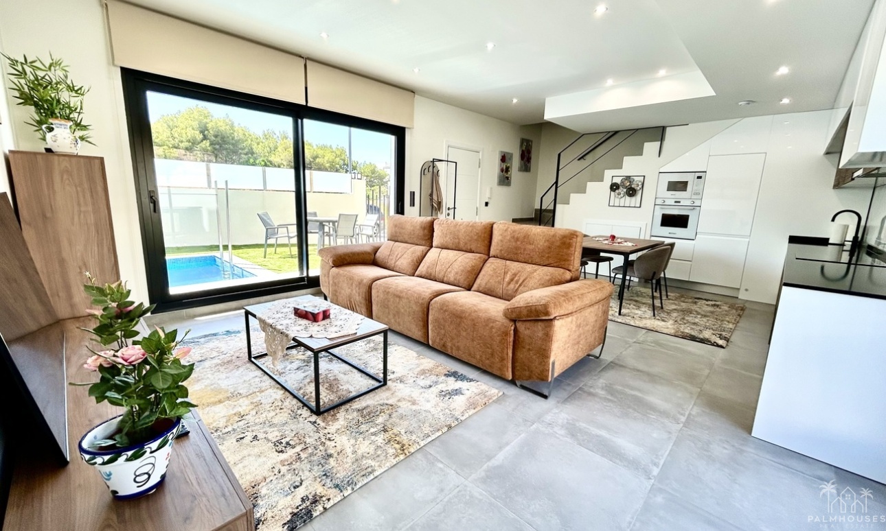 Resale - Villa - Villamartin - Costa Blanca