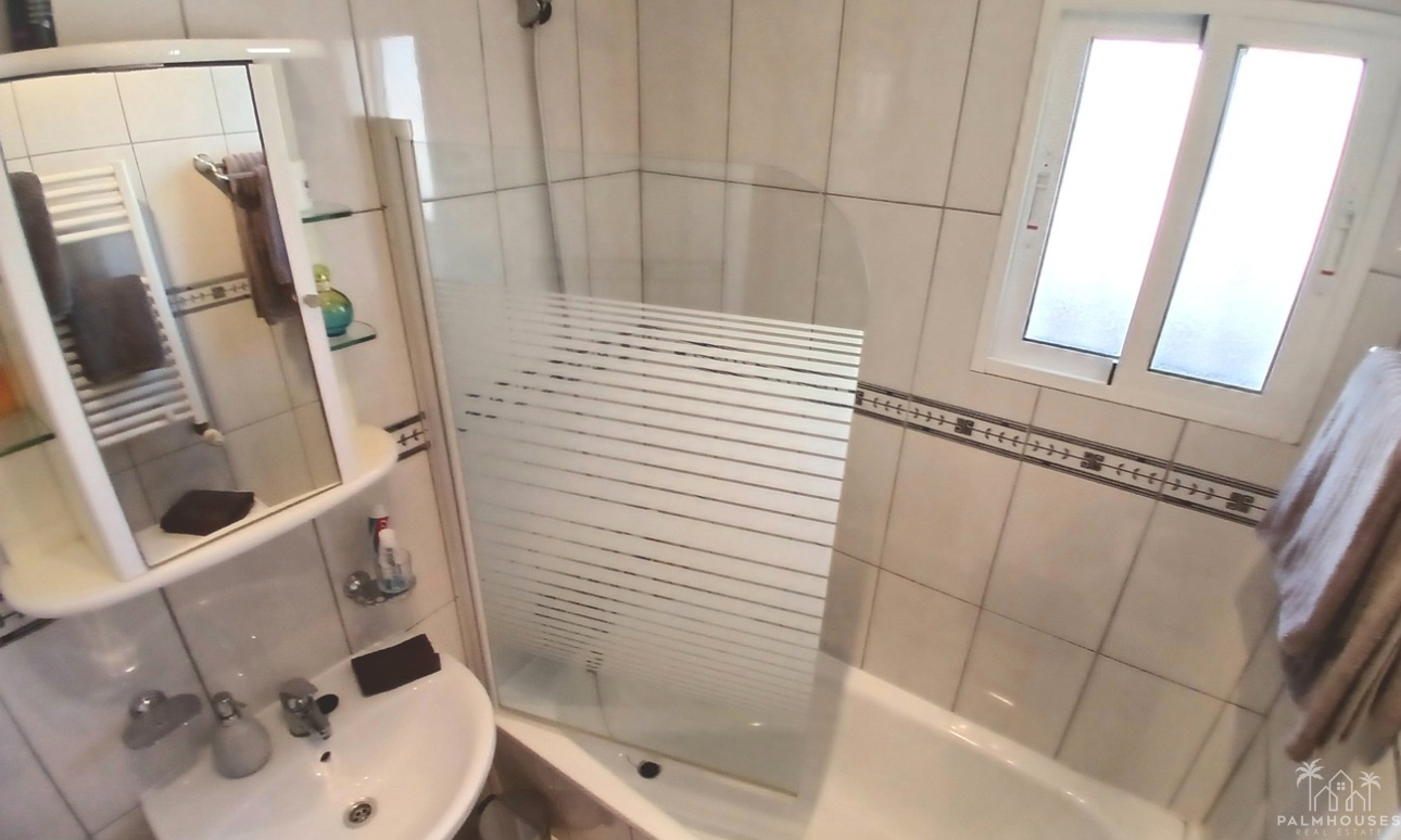Resale - Villa - Villamartin - Costa Blanca