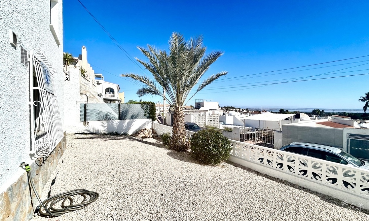 Resale - Villa - Villamartin - Costa Blanca