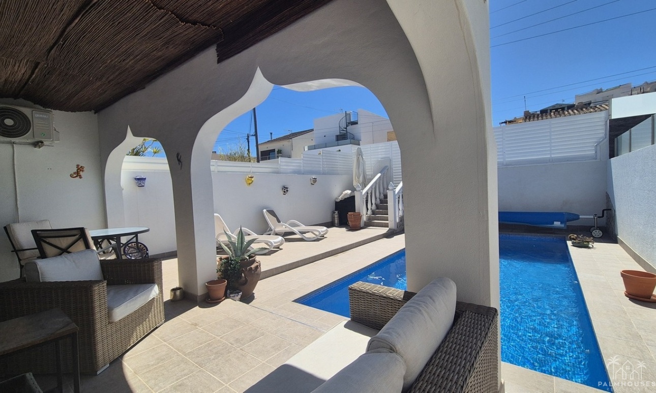 Resale - Villa - Villamartin - Costa Blanca