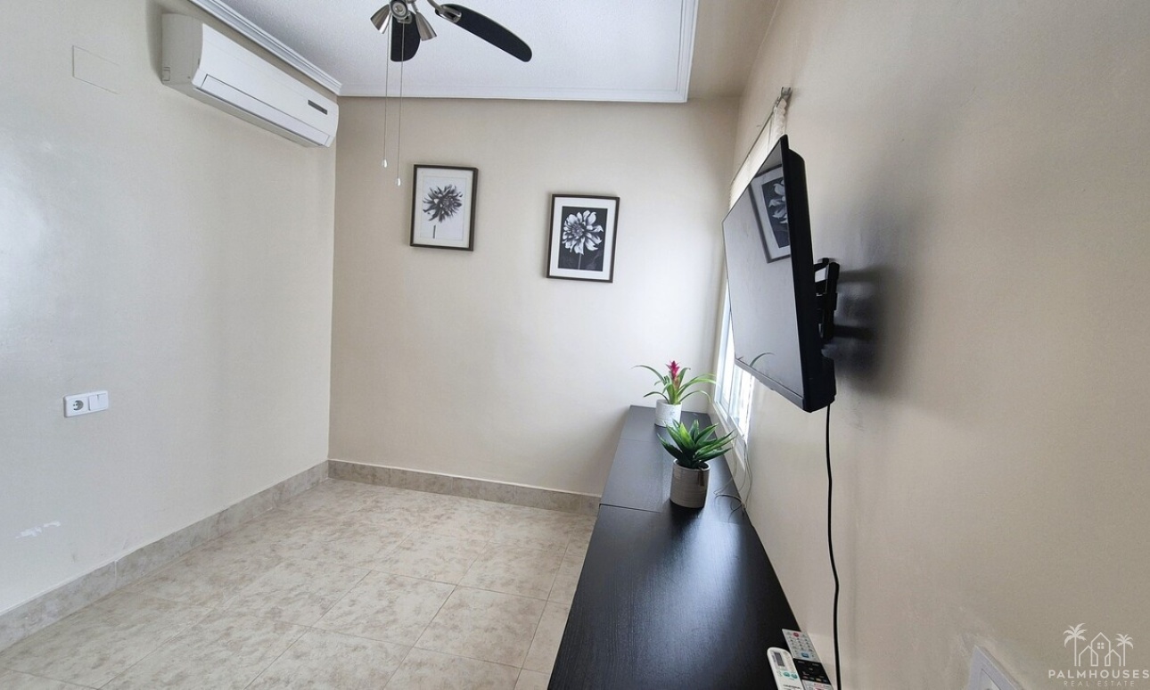 Resale - Villa - Villamartin - Costa Blanca