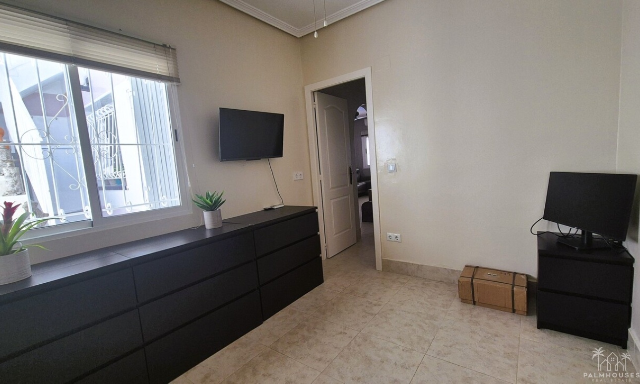 Resale - Villa - Villamartin - Costa Blanca