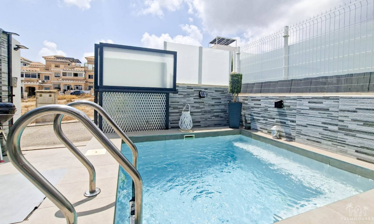 Resale - Villa - Villamartin - Costa Blanca