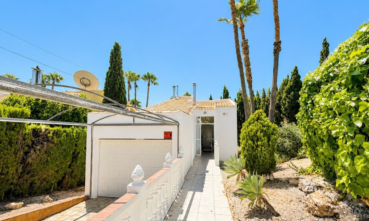 Resale - Villa - Villamartin - Costa Blanca