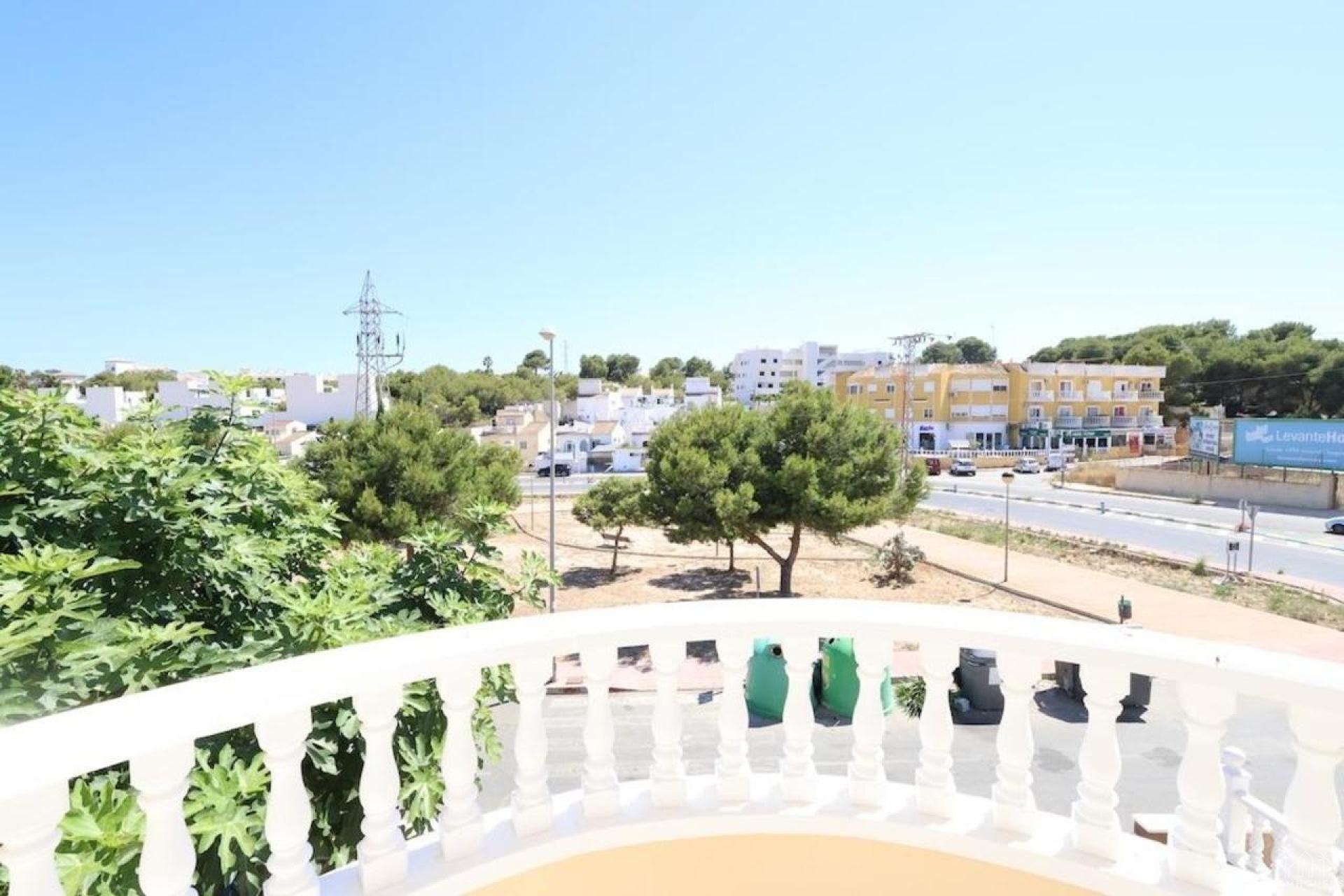 Resale - Villa - Villamartin - Costa Blanca
