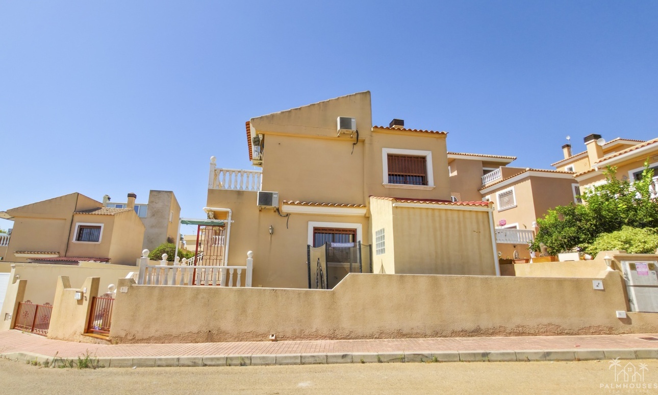 Resale - Villa - Villamartin - Costa Blanca