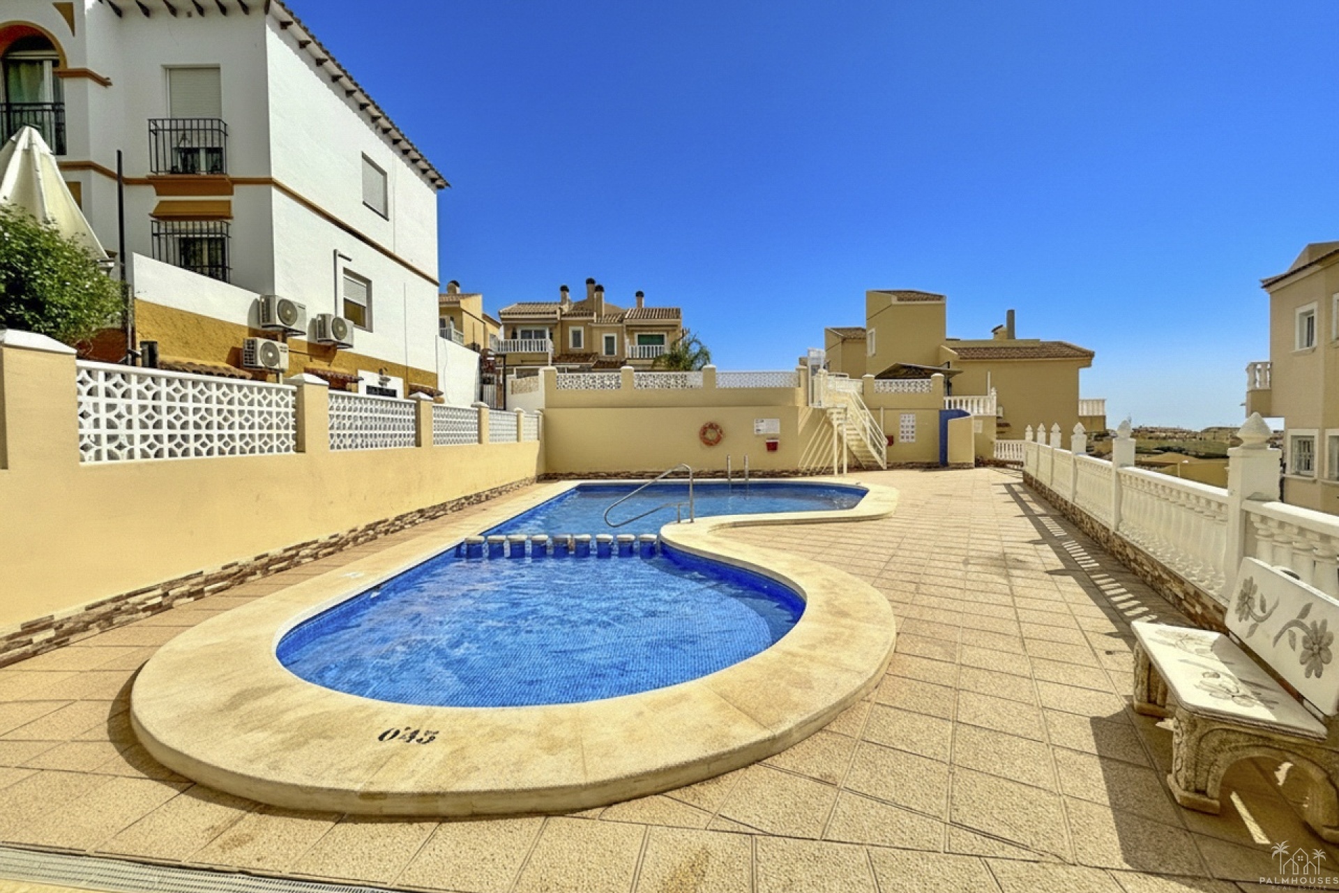 Resale - Villa - Villamartin - Costa Blanca