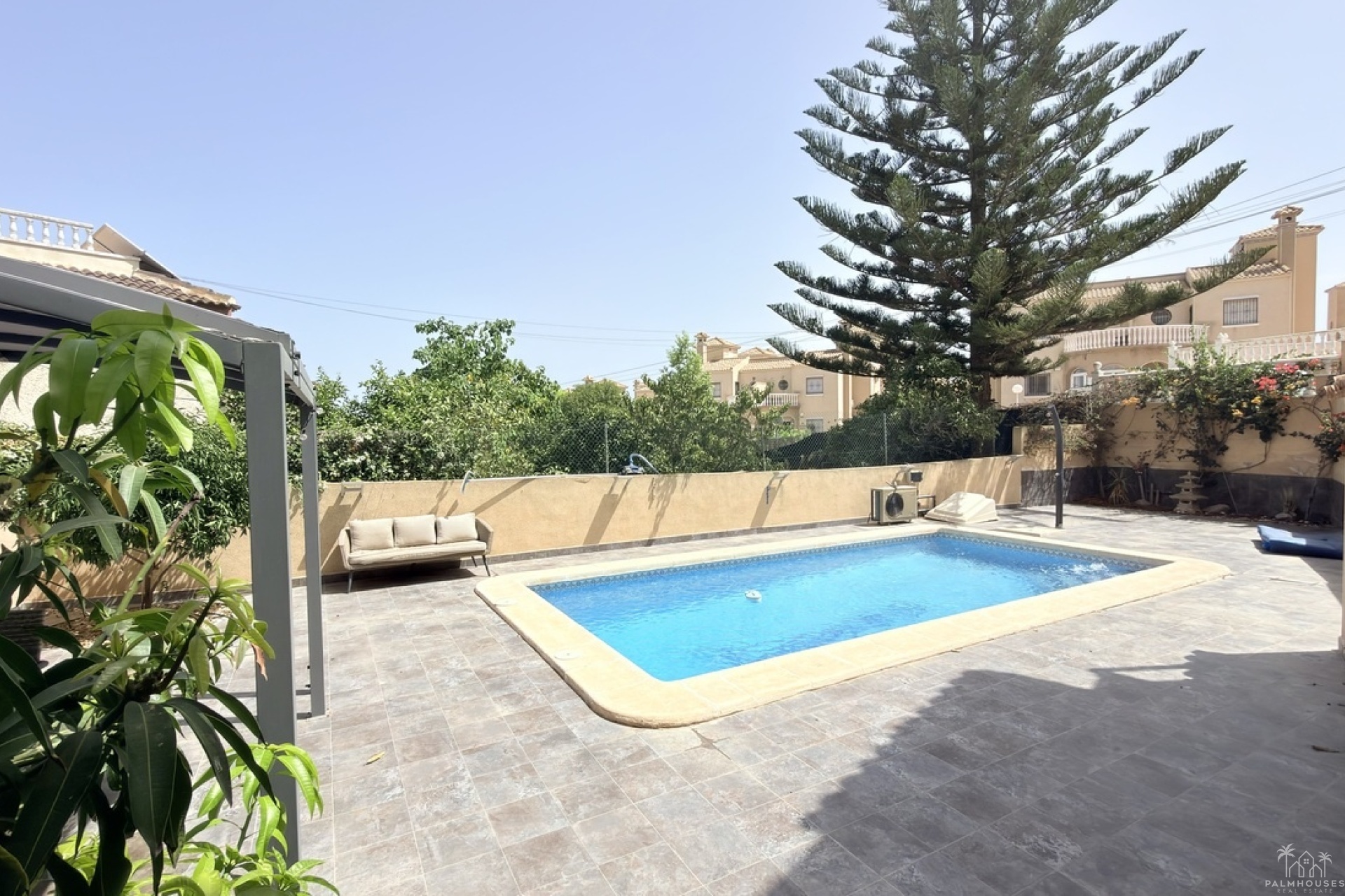 Resale - Villa - Villamartin - Costa Blanca